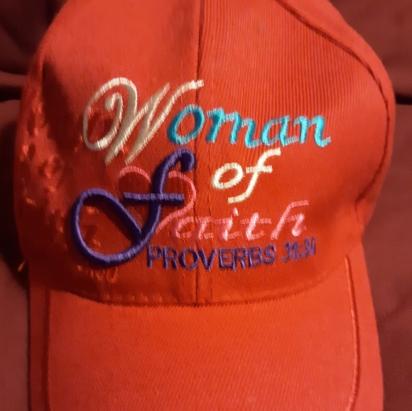 Hat - Picture 2 of 3